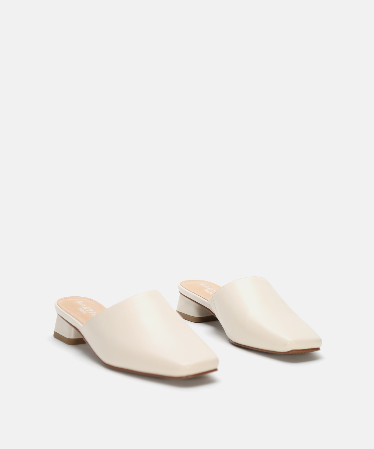 Tamancos com salto branco image number null